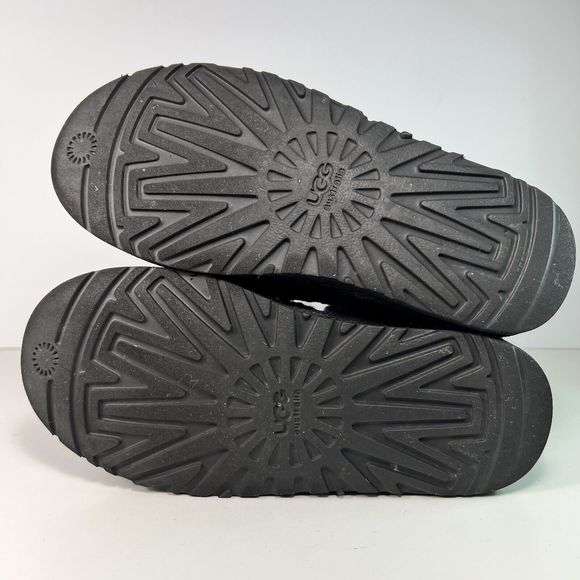 UGG Australia Boots Women's Sz 7 Black Gray Buttons Foldover Cable Knit - Picture 15 of 16